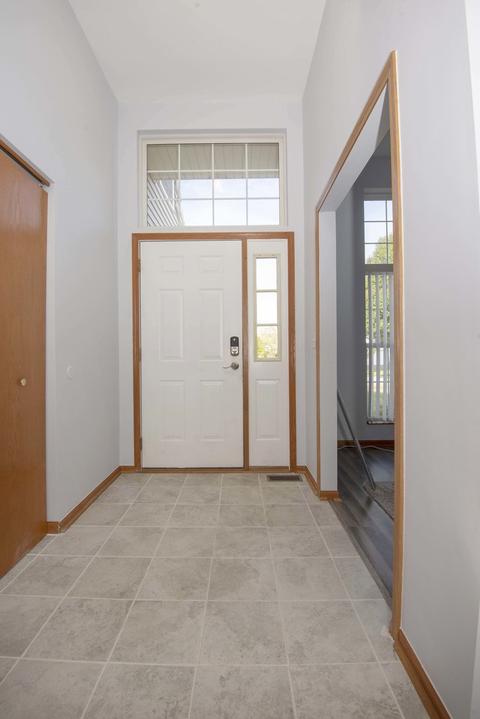2120 Ashbrook Ln, Plainfield, IL 60586 photo 3