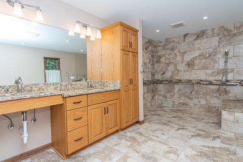 115 E Cermak Rd, Braidwood, IL 60408 photo 10