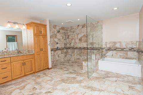 115 E Cermak Rd, Braidwood, IL 60408 photo 9