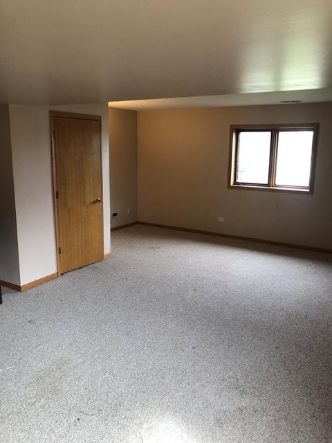 809 Edgewater Dr, Minooka, IL 60447 photo 8