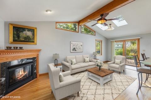 1308 Wakeman Ave, Wheaton, IL 60187 photo 8