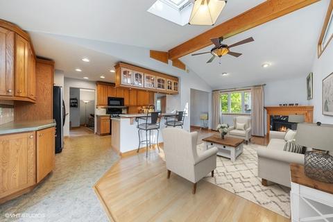 1308 Wakeman Ave, Wheaton, IL 60187 photo 9