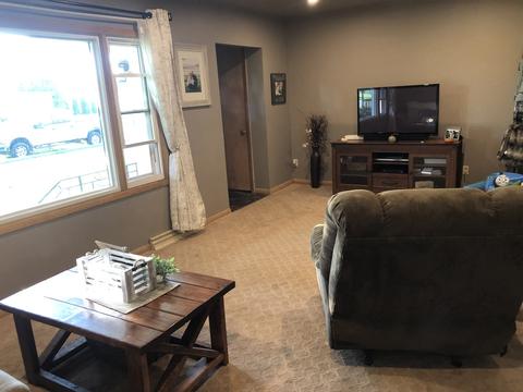 208 S Taylor St, Cherry, IL 61317 photo 5