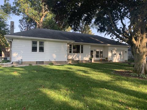 208 S Taylor St, Cherry, IL 61317 photo 2