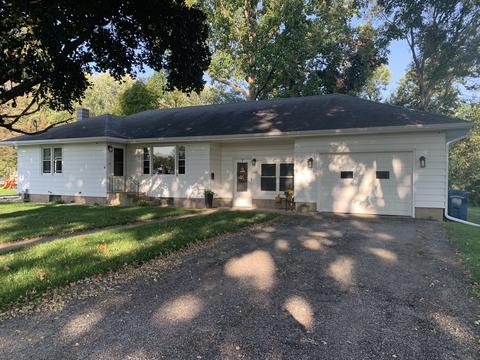 208 S Taylor St, Cherry, IL 61317 photo 1