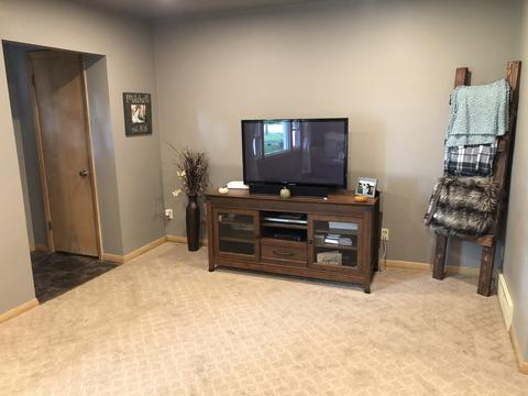 208 S Taylor St, Cherry, IL 61317 photo 6