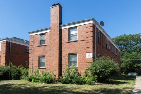 7646 S Jeffery Ave, Chicago, IL 60649 photo 1