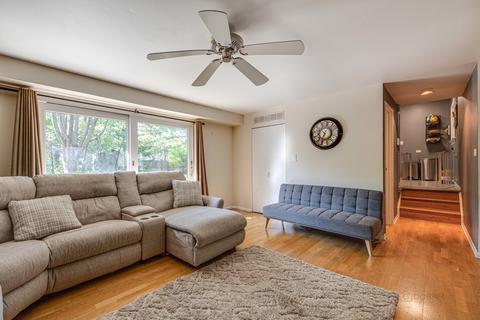 3656 N Firestone Dr, Hoffman Estates, IL 60192 photo 10