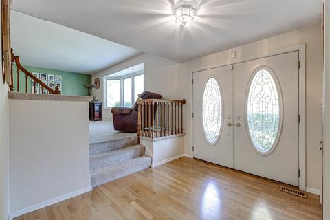 3656 N Firestone Dr, Hoffman Estates, IL 60192 photo 3