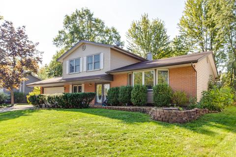 3656 N Firestone Dr, Hoffman Estates, IL 60192 photo 2