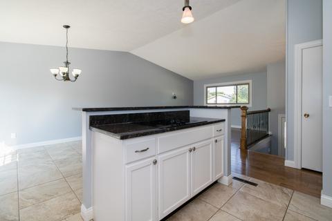 303 Garden Rd, Normal, IL 61761 photo 11