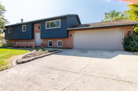 303 Garden Rd, Normal, IL 61761 photo 2