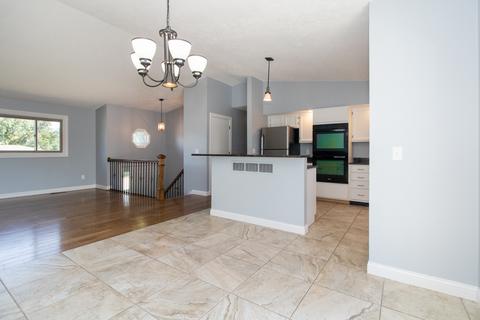 303 Garden Rd, Normal, IL 61761 photo 8