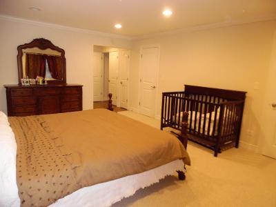 225 E Manchester Dr, Wheeling, IL 60090 photo 4