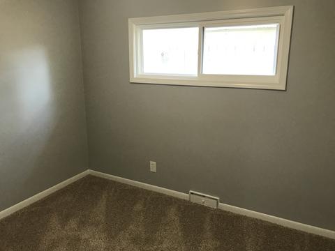 1109 Pleasant Pl, Aurora, IL 60505 photo 14