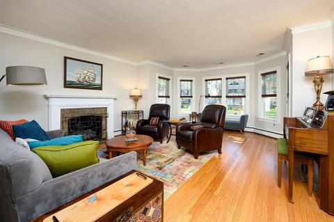 704 Forest Ave, River Forest, IL 60305 photo 2