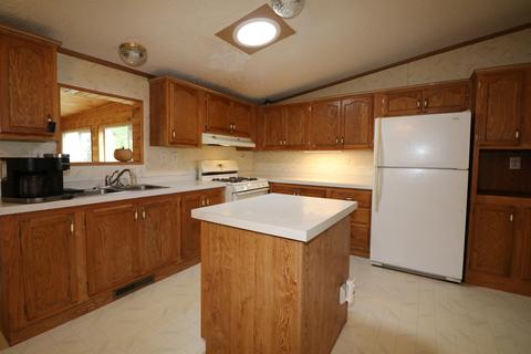 550 North St, Weldon, IL 61882 photo 25