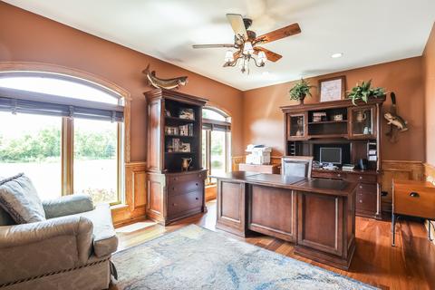 9 N470 Tamara Dr, Elgin, IL 60124 photo 13
