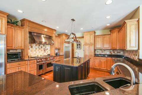 9 N470 Tamara Dr, Elgin, IL 60124 photo 5