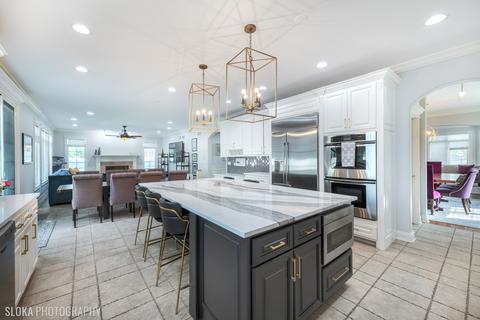 636 N 4th Ave, Addison, IL 60101 photo 10