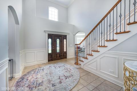 636 N 4th Ave, Addison, IL 60101 photo 4
