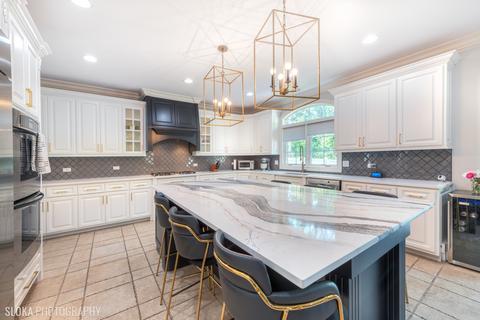 636 N 4th Ave, Addison, IL 60101 photo 7