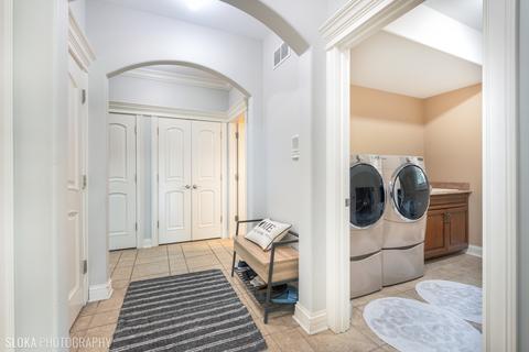 636 N 4th Ave, Addison, IL 60101 photo 39