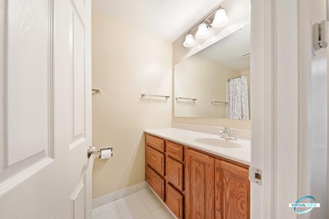 835 Sheldon Ct #A, Wheaton, IL 60189 photo 13