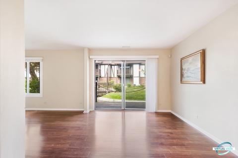 835 Sheldon Ct #A, Wheaton, IL 60189 photo 8