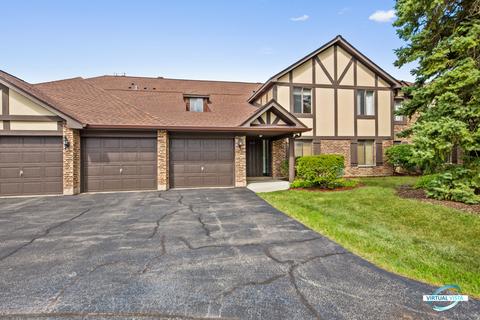 835 Sheldon Ct #A, Wheaton, IL 60189 photo 1
