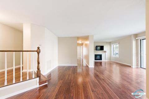 835 Sheldon Ct #A, Wheaton, IL 60189 photo 4