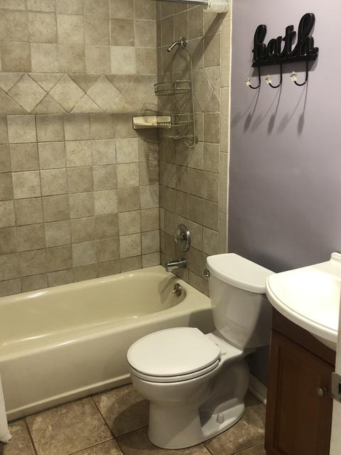 285 W Thacker St, Hoffman Estates, IL 60169 photo 8