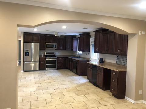 285 W Thacker St, Hoffman Estates, IL 60169 photo 2