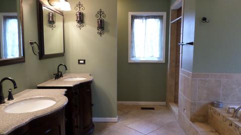 285 W Thacker St, Hoffman Estates, IL 60169 photo 13