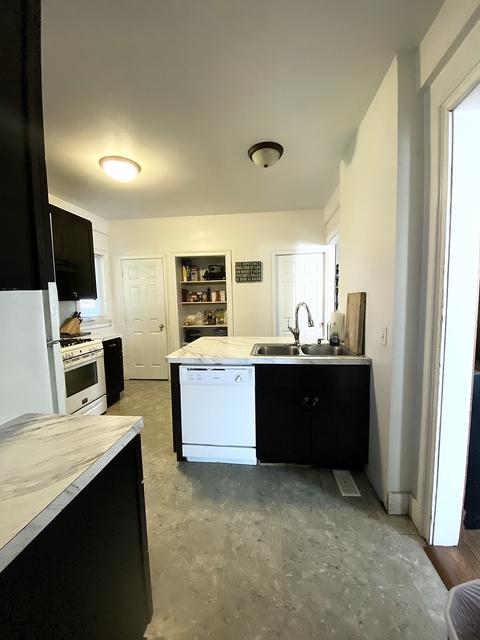 856 Illinois Ave, Elgin, IL 60120 photo 16