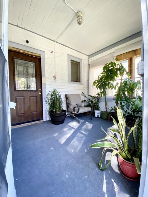 856 Illinois Ave, Elgin, IL 60120 photo 2