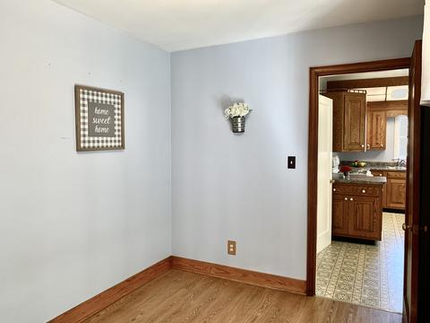 3907 Oak Ave, Mchenry, IL 60050 photo 5