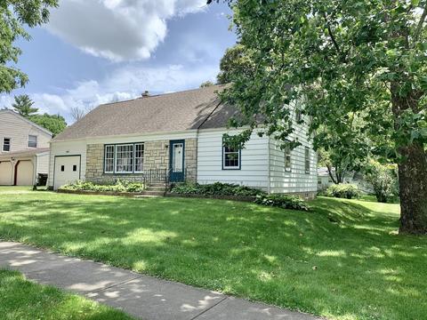 3907 Oak Ave, Mchenry, IL 60050 photo 1
