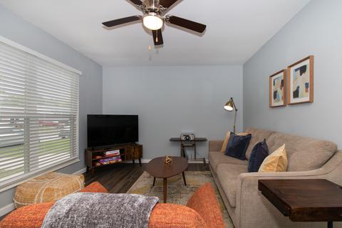 1312 Dalton Dr, Normal, IL 61761 photo 5