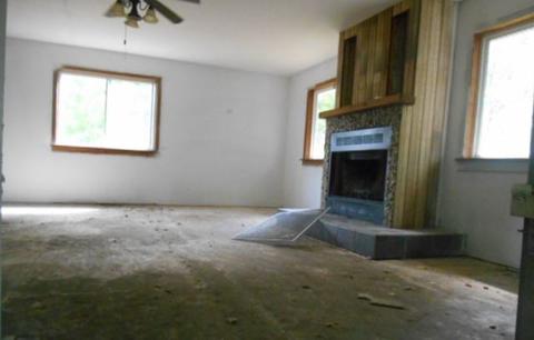 17294 Sumner Rd, Pecatonica, IL 61063 photo 8