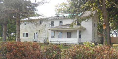 17294 Sumner Rd, Pecatonica, IL 61063 photo 2