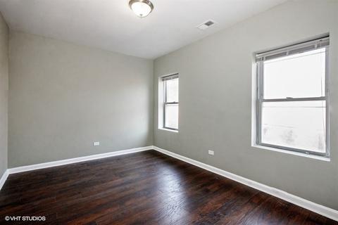 7551 S Champlain Ave, Chicago, IL 60619 photo 5