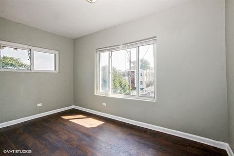 7551 S Champlain Ave, Chicago, IL 60619 photo 6