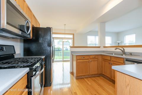 1876 Sedgegrass Trl, Aurora, IL 60504 photo 6