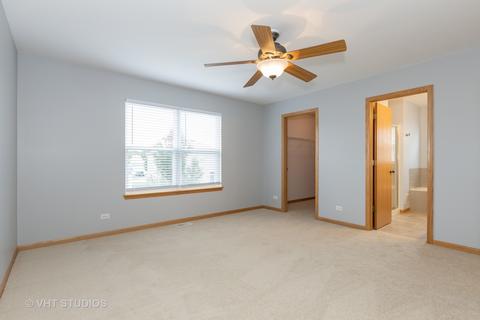 1876 Sedgegrass Trl, Aurora, IL 60504 photo 13