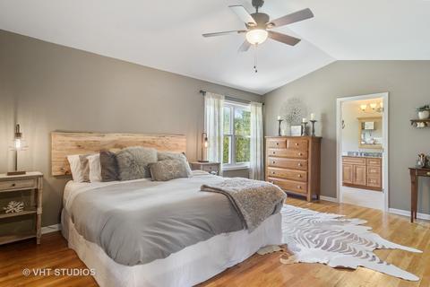 263 Brittany Trl, Elgin, IL 60120 photo 10