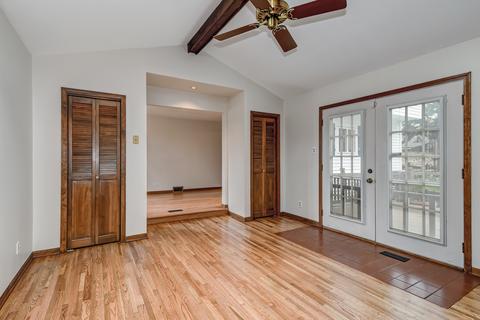 7516 Sheridan Dr, Willowbrook, IL 60527 photo 12