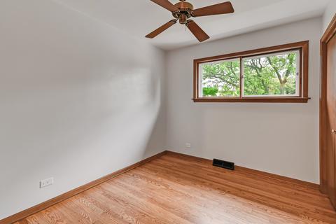 7516 Sheridan Dr, Willowbrook, IL 60527 photo 18