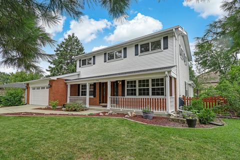 7516 Sheridan Dr, Willowbrook, IL 60527 photo 2