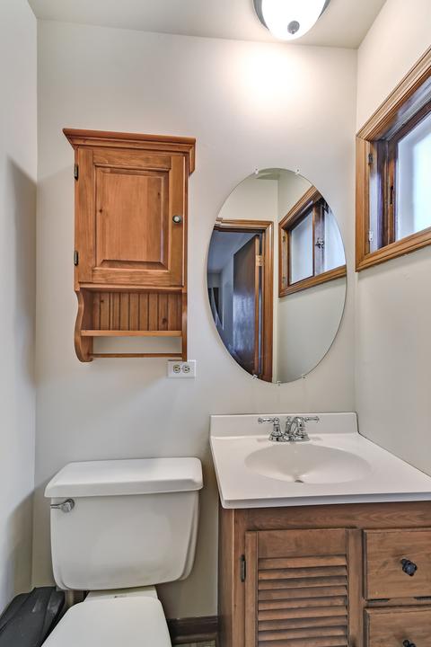 7516 Sheridan Dr, Willowbrook, IL 60527 photo 10